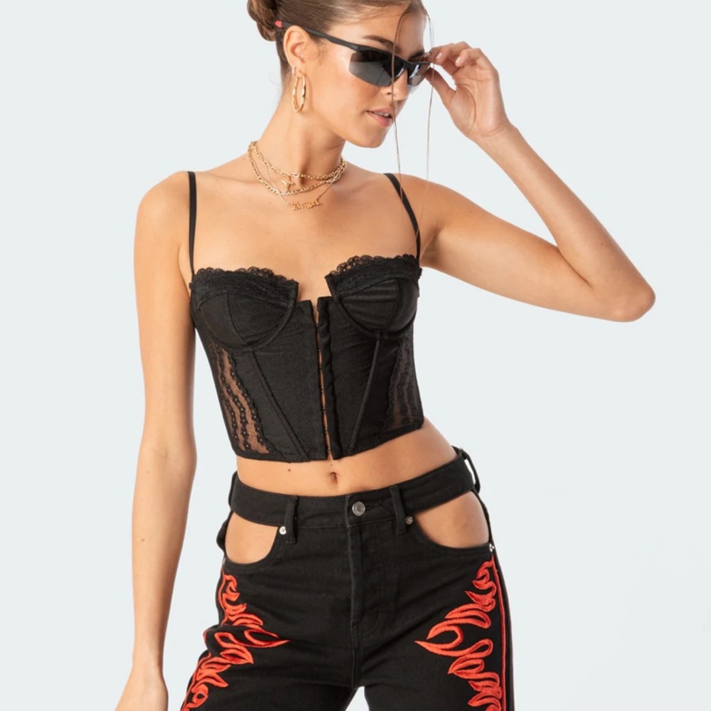 EDIKTED PAYTON LACE CORSET